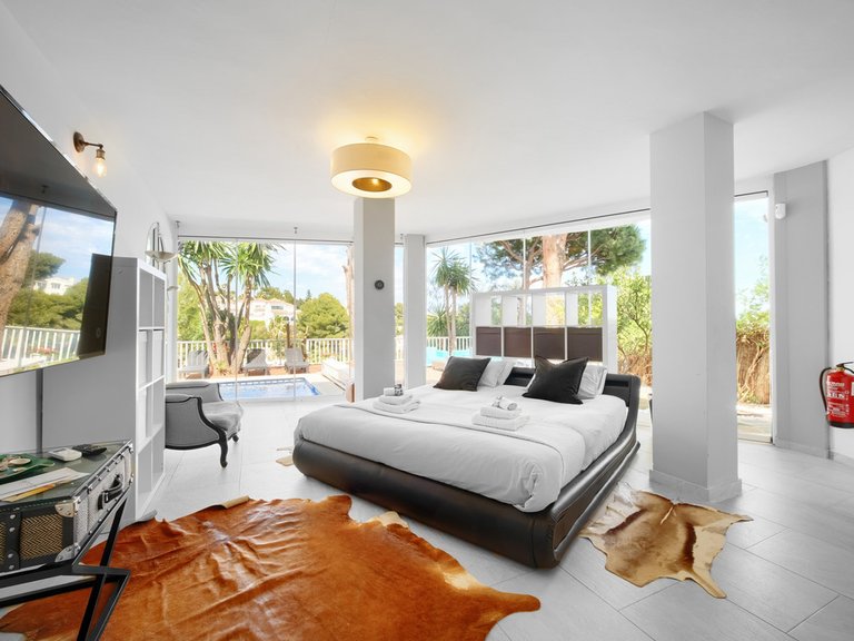 Villa for Sale in Mijas Costa, Malaga 19