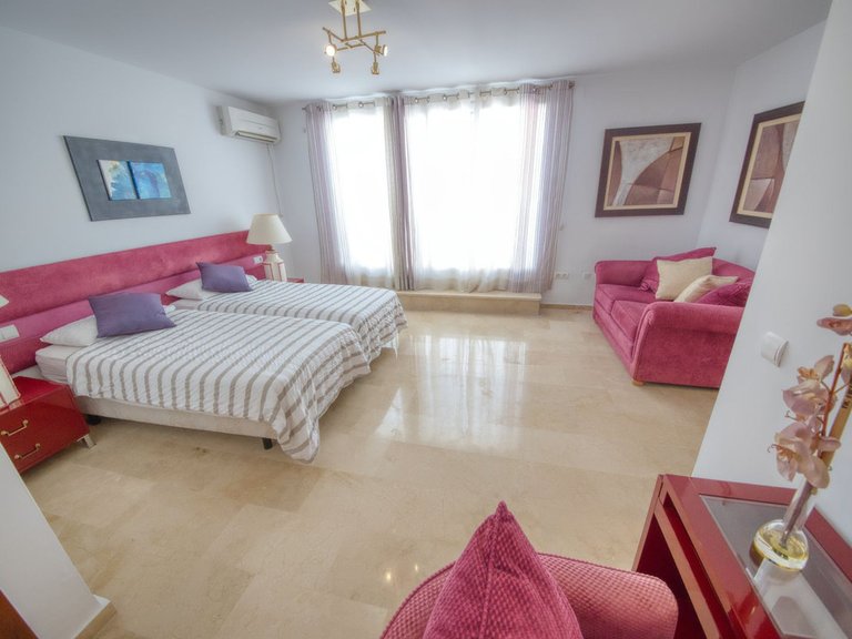 Villa for Sale in Costa del Sol, Benalmadena, Malaga 12
