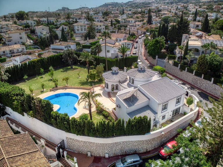 Villa for Sale in Costa del Sol, Benalmadena, Malaga 3