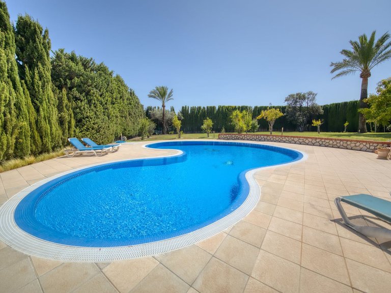 Villa for Sale in Costa del Sol, Benalmadena, Malaga 37