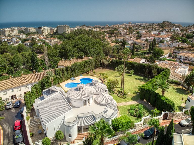 Villa for Sale in Costa del Sol, Benalmadena, Malaga 4