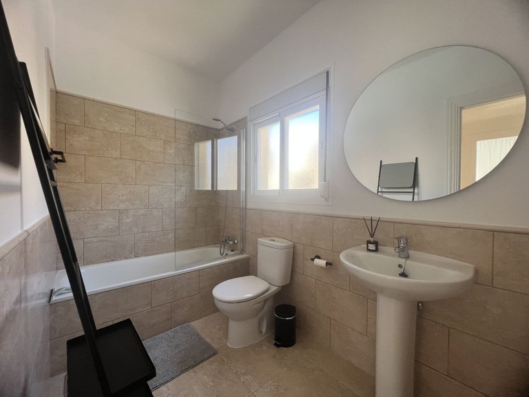 Apartment for Sale in La Quinta, Malaga 14