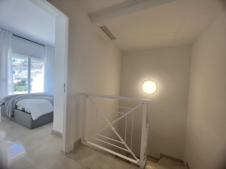 Apartment for Sale in La Quinta, Malaga 28