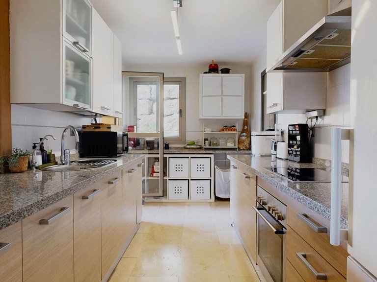 Apartment for Sale in Benahavís, Malaga 22