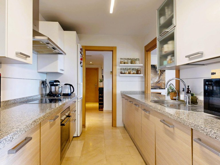 Apartment for Sale in Benahavís, Malaga 23