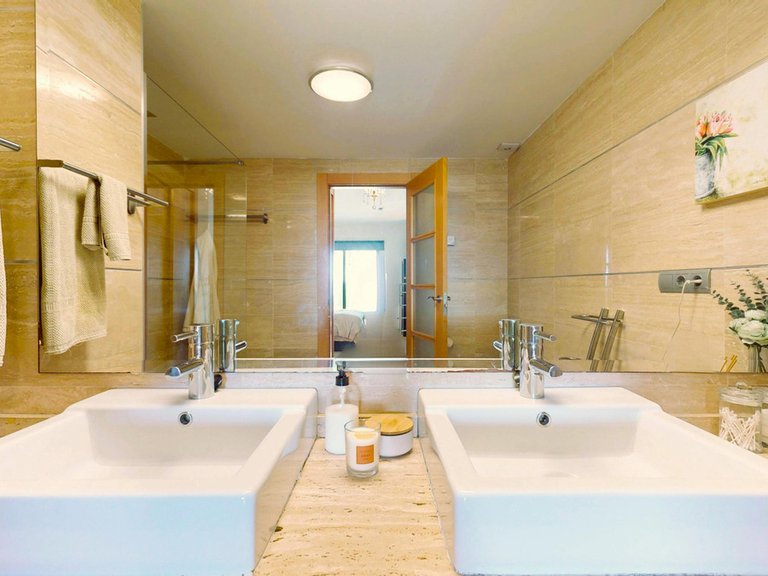 Apartment for Sale in Benahavís, Malaga 34