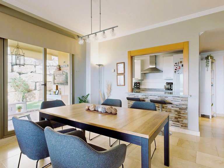 Apartment for Sale in Benahavís, Malaga 8