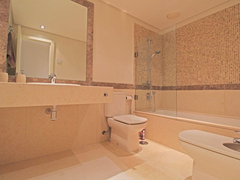Apartment for Sale in Guadalmina Baja, Malaga 16