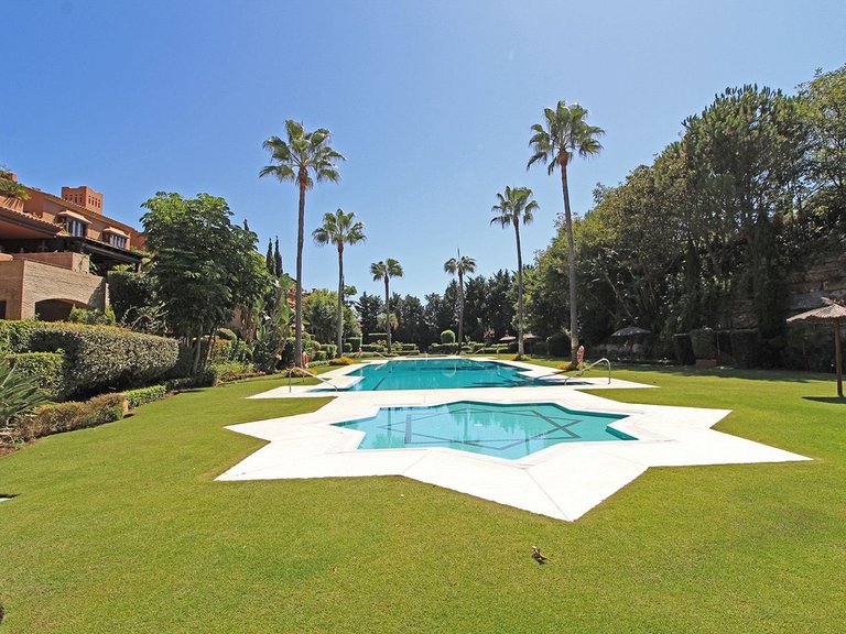 Apartment for Sale in Guadalmina Baja, Malaga 22