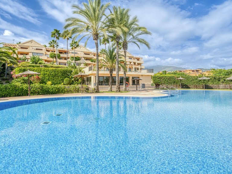 Apartment for Sale in Benahavís, Malaga 13