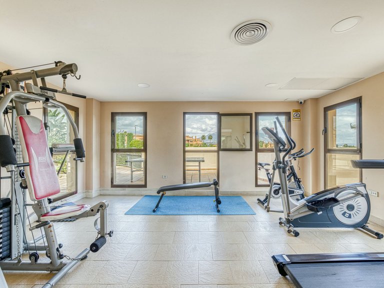 Apartment for Sale in Benahavís, Malaga 15
