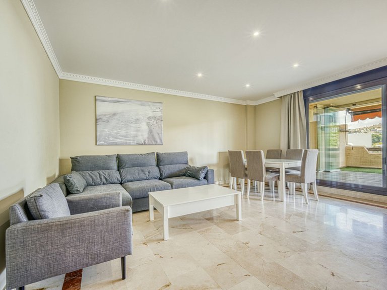 Apartment for Sale in Benahavís, Malaga 17