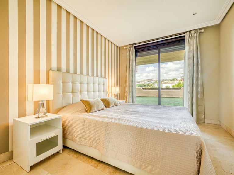 Apartment for Sale in Benahavís, Malaga 19