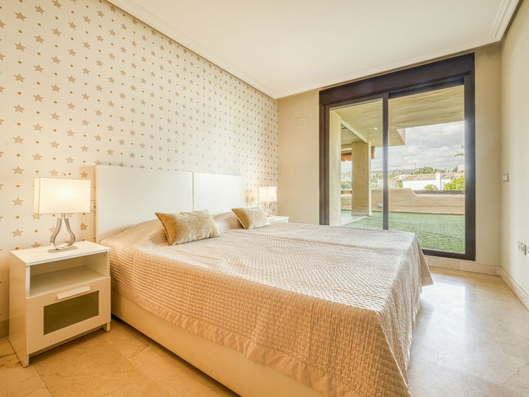 Apartment for Sale in Benahavís, Malaga 23