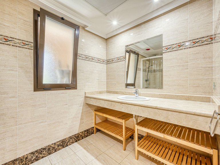 Apartment for Sale in Benahavís, Malaga 26