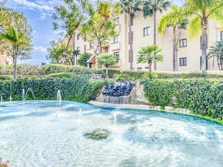 Apartment for Sale in Benahavís, Malaga 34