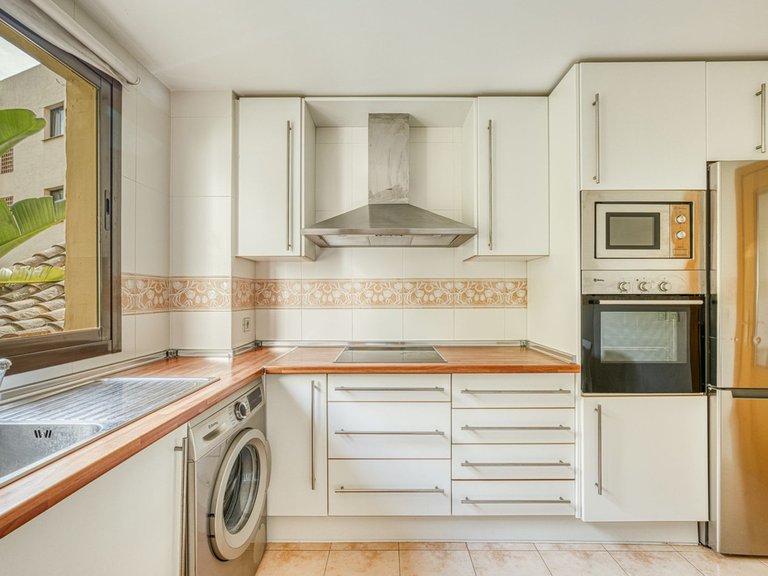 Apartment for Sale in Benahavís, Malaga 4