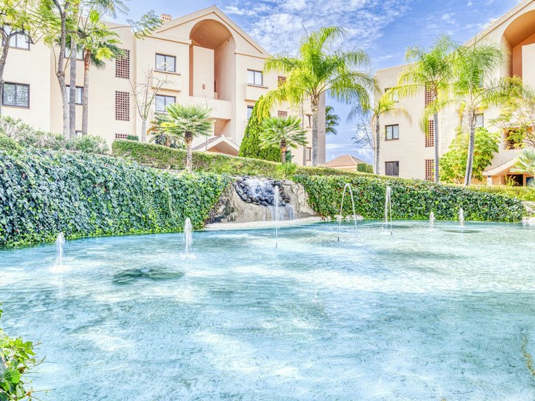Apartment for Sale in Benahavís, Malaga 6