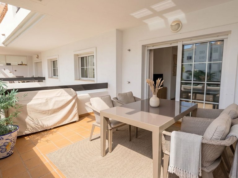 Apartment for Sale in La Duquesa, Malaga 5