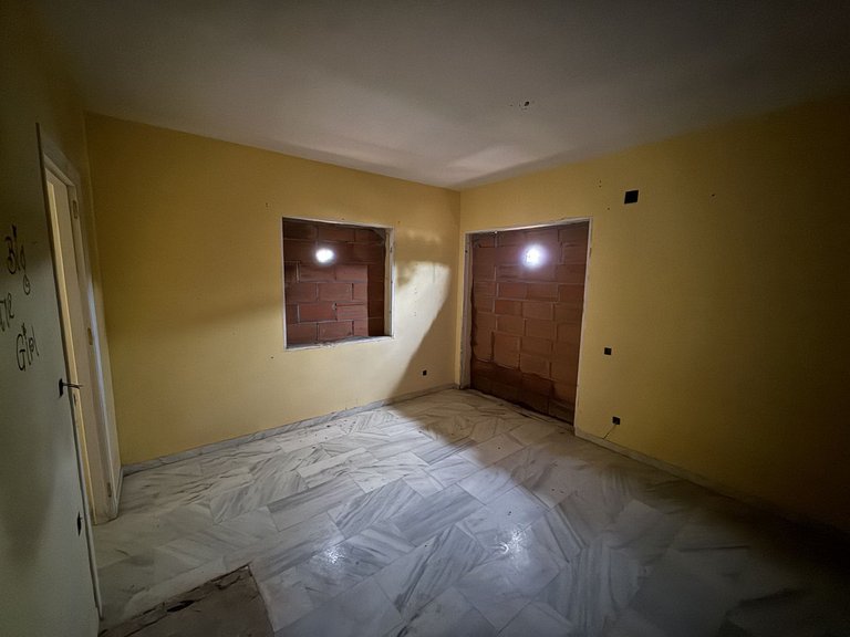 Villa for Sale in Estepona, Malaga 12