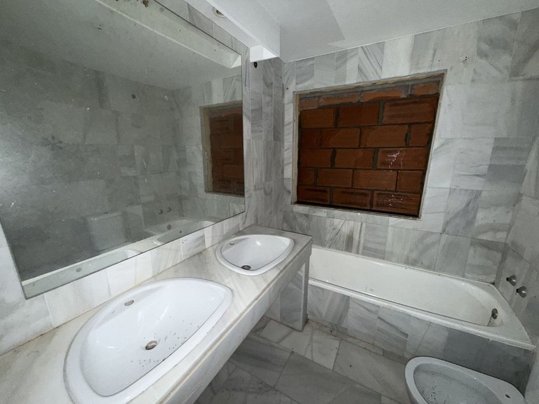 Villa for Sale in Estepona, Malaga 13