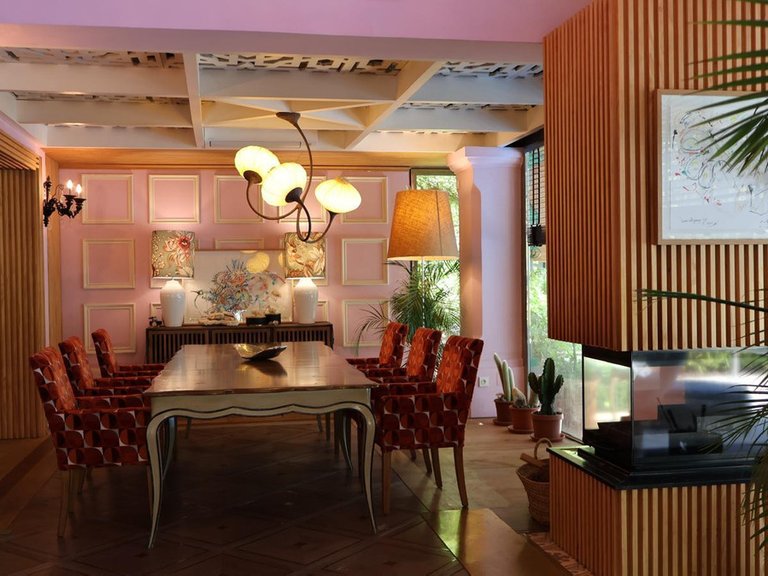 Villa for Sale in The Golden Mile, Malaga 3