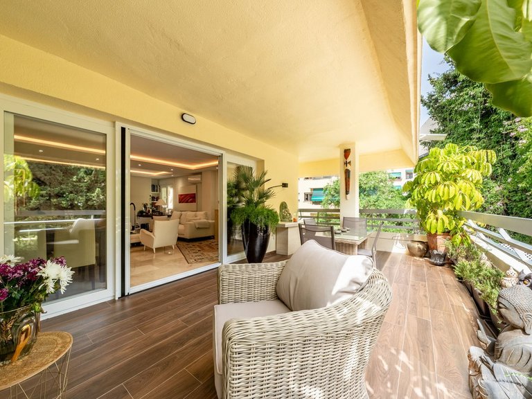Apartment for Sale in Marbella, Malaga 16