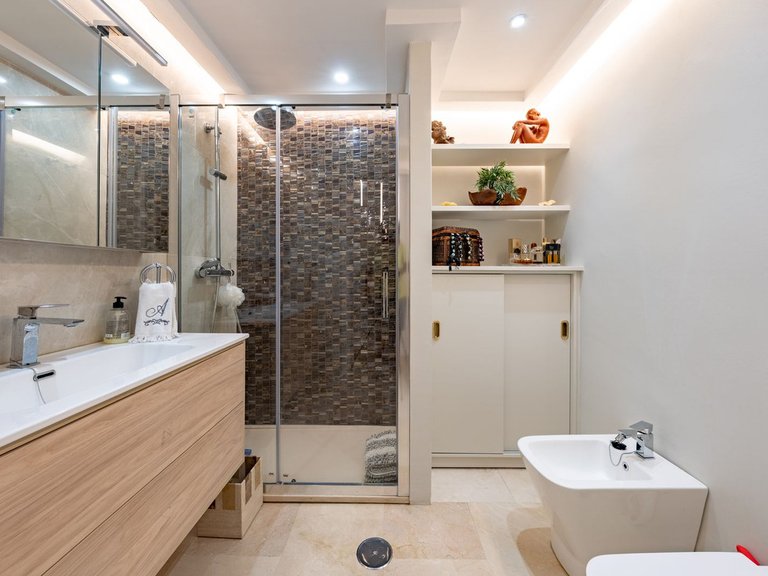 Apartment for Sale in Marbella, Malaga 9