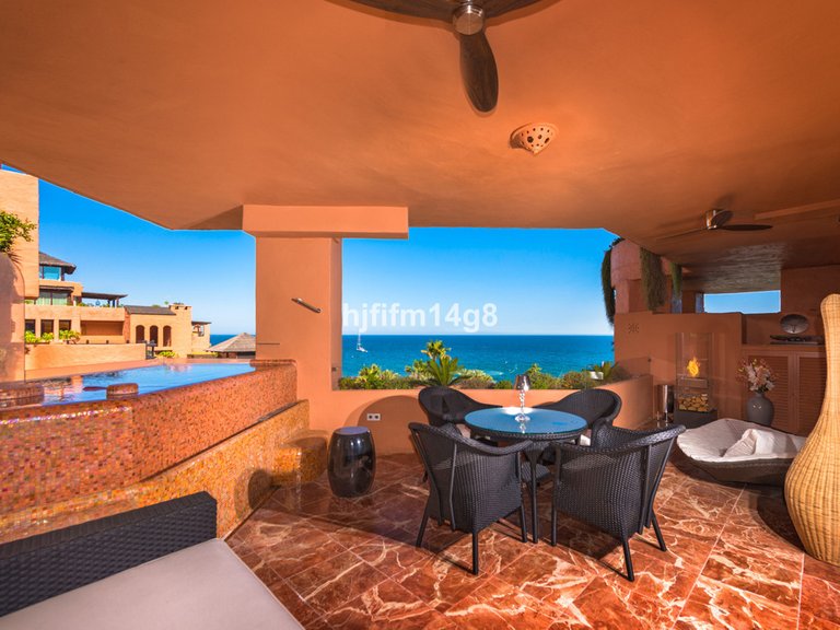 Apartment for Sale in Estepona, Malaga 1