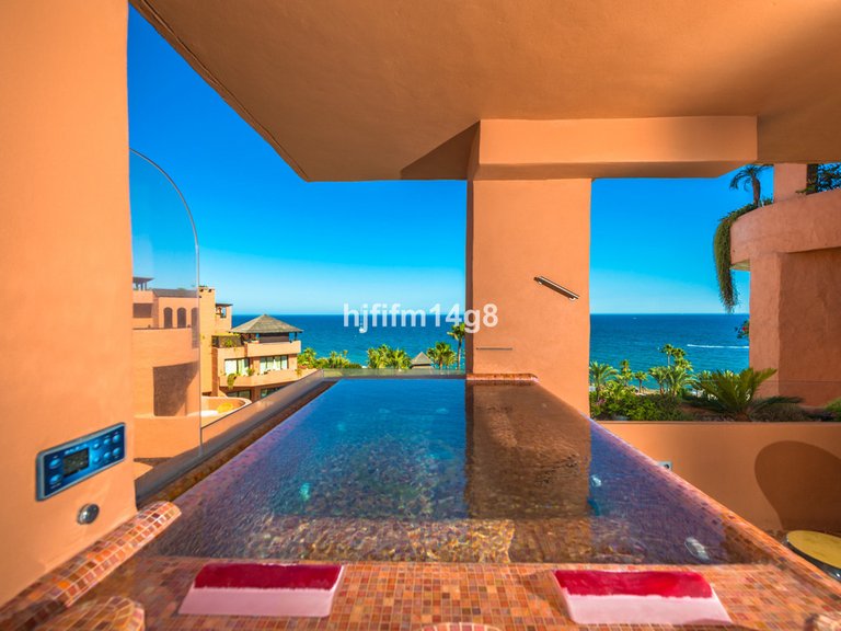 Apartment for Sale in Estepona, Malaga 3