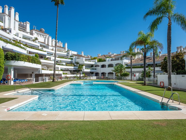 Apartment for Sale in Río Real, Malaga 1