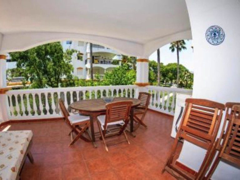 Apartment for Sale in Nueva Andalucía, Malaga 2