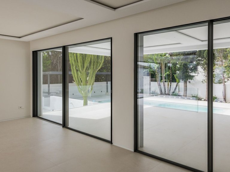 Villa for Sale in Guadalmina Alta, Malaga 19