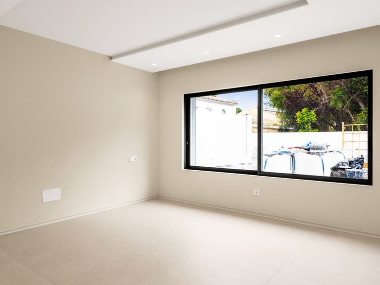 Villa for Sale in Guadalmina Alta, Malaga 24
