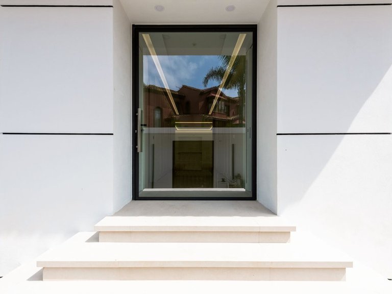 Villa for Sale in Guadalmina Alta, Malaga 44