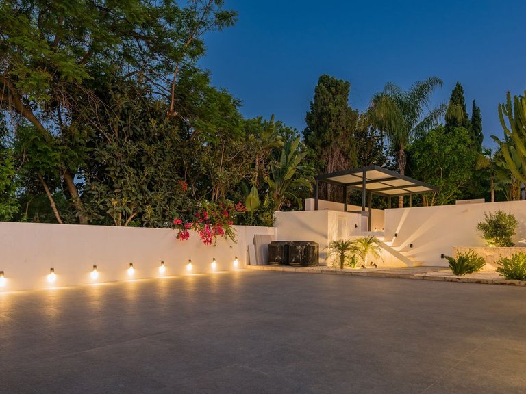 Villa for Sale in Guadalmina Alta, Malaga 55