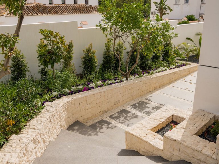Villa for Sale in Guadalmina Alta, Malaga 9