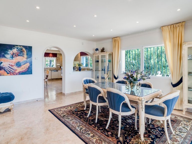 Villa for Sale in Valtocado, Malaga 15