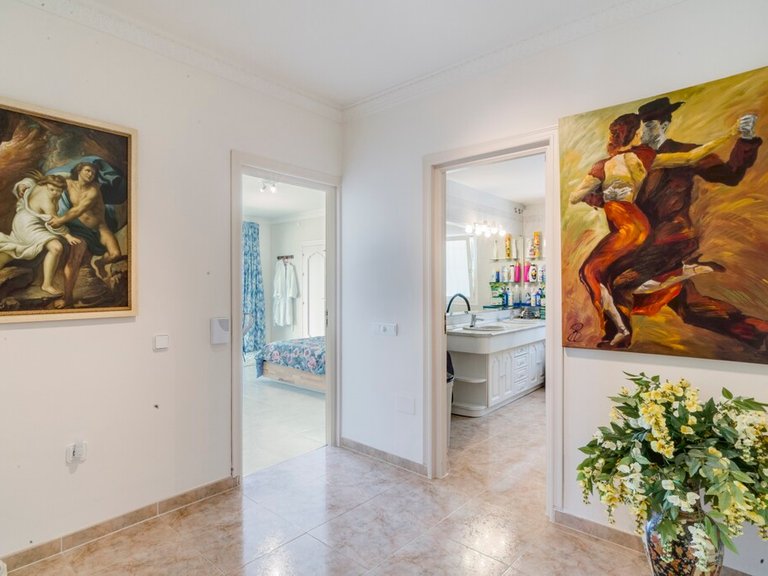 Villa for Sale in Valtocado, Malaga 32