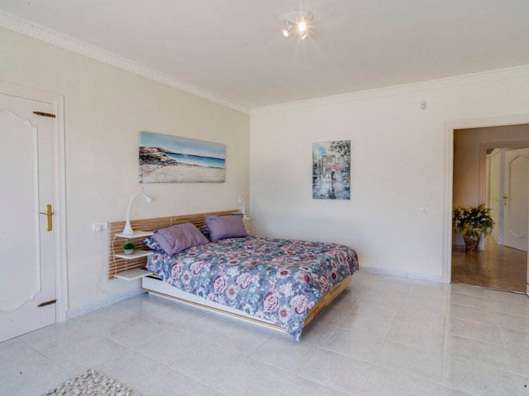 Villa for Sale in Valtocado, Malaga 35
