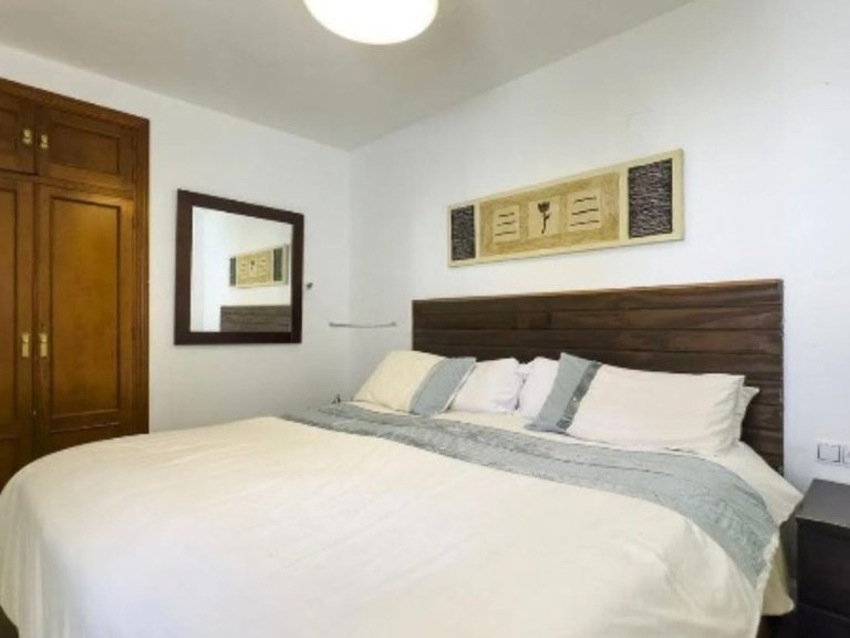 Villa for Sale in Estepona, Malaga 12