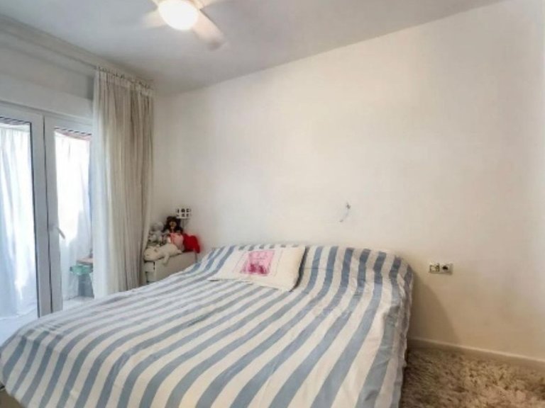 Villa for Sale in Estepona, Malaga 14