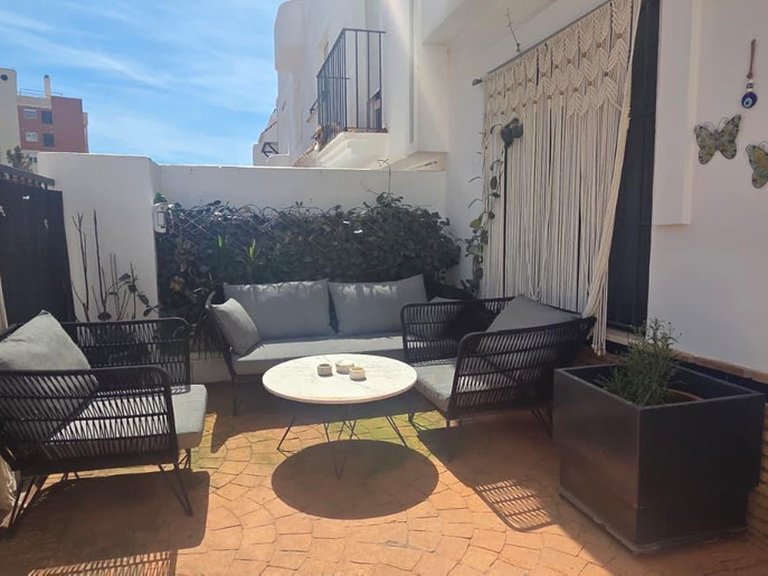 Villa for Sale in Fuengirola, Malaga 1