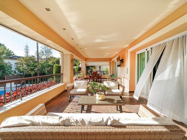 Villa for Sale in Marbella, Malaga 42