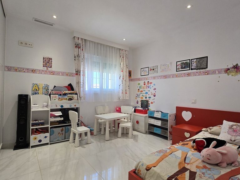 Apartment for Sale in San Pedro De Alcántara, Malaga 13