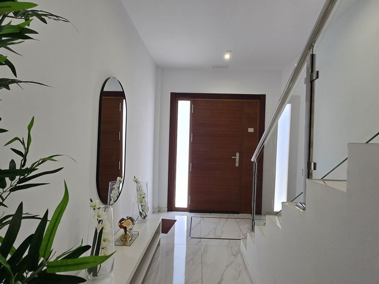 Apartment for Sale in San Pedro De Alcántara, Malaga 25