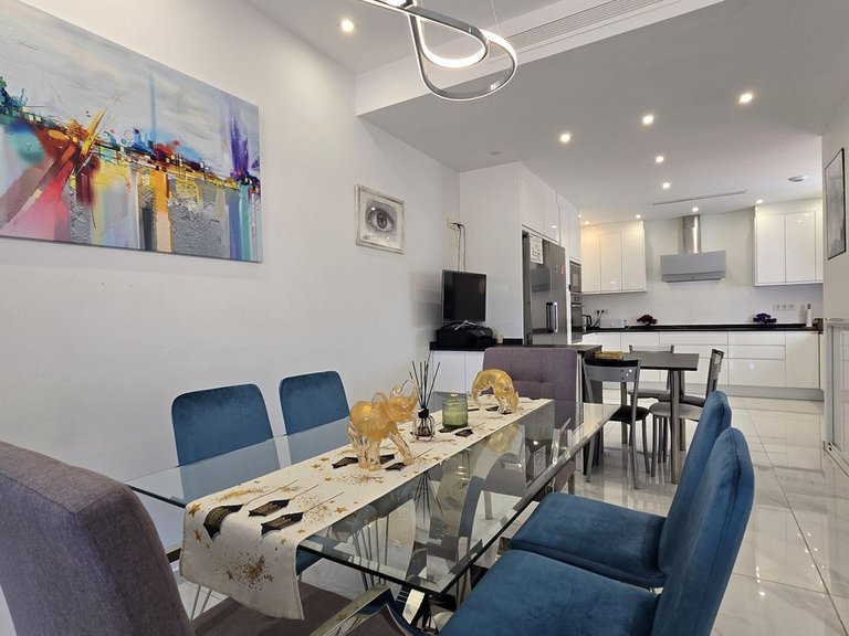 Apartment for Sale in San Pedro De Alcántara, Malaga 9