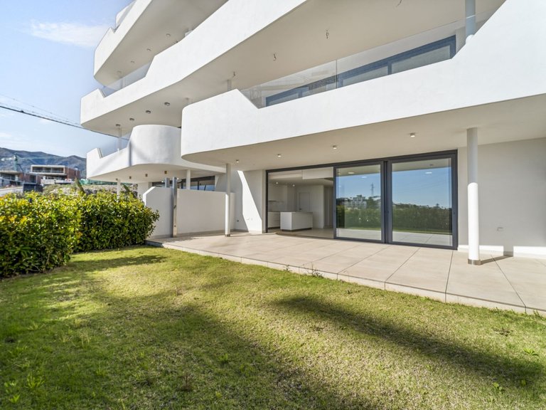 Apartment for Sale in Fuengirola, Malaga 11