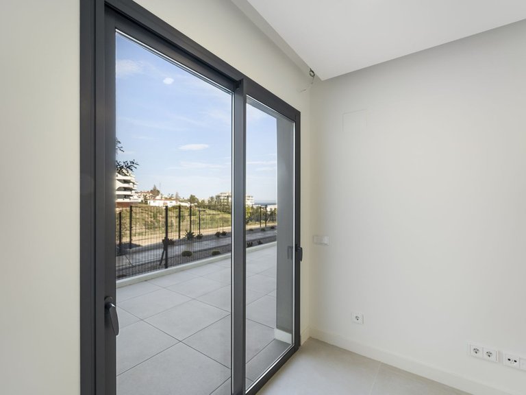 Apartment for Sale in Fuengirola, Malaga 28