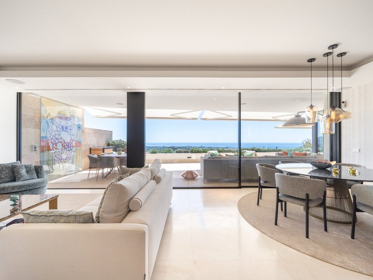 Apartment for Sale in La Quinta, Malaga 10